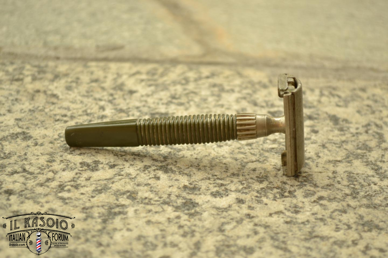Gillette Slim Twist