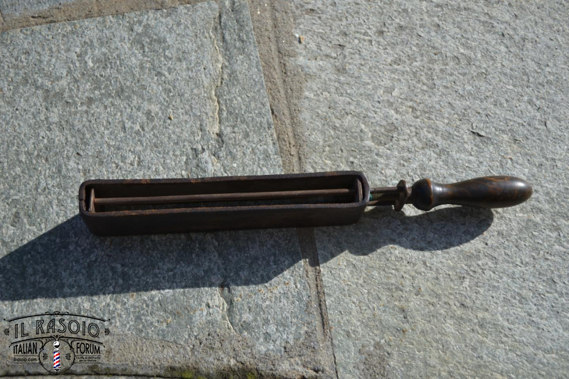 Coramella Mauroflx