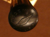 GILLETTE tech gold plastic handle