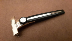 Schick Adjustable