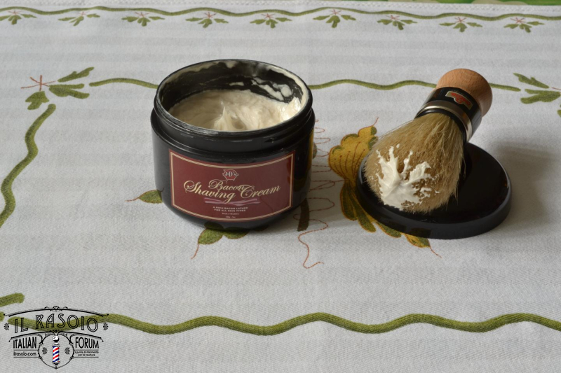 J&D's Bacon Shawing Cream