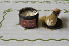 J&D's Bacon Shawing Cream