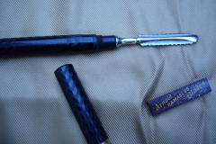 Arnold pen razor2
