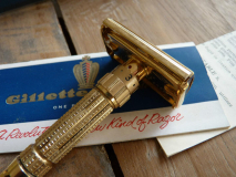 Gold Gillette Toggle 3