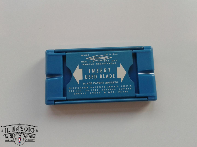 Dispenser Gillette 2