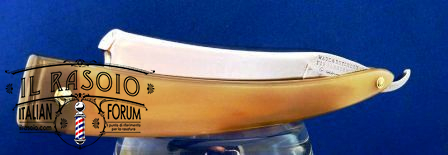 Wade&Butcher 8/8 Barber Use Blonde Horn Scales