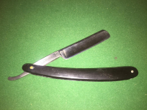 kama razor 1