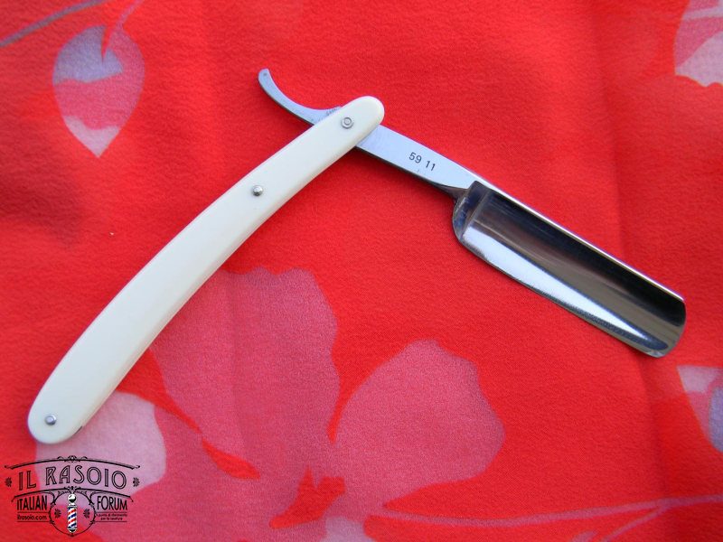 LUNA RAZOR 1