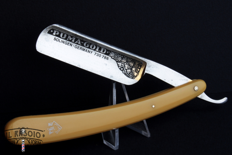 Puma Gold fronte