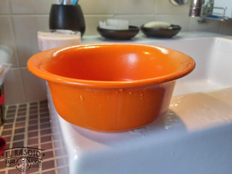 Ciotola da barba - sottovaso 1