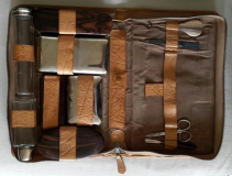 kit viaggio toeletta
