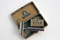 Ever Ready 1930