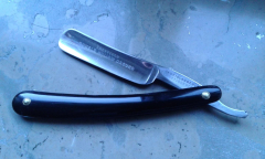 razor