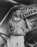 800px-Charles Lindbergh and the Spirit of Saint Louis (Crisco restoration, with wings)
