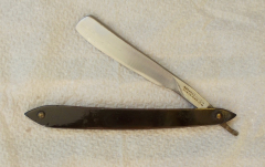 Dumas Ainé 32 pre-rest