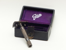 P1090551_Gillette Single Ring 1910