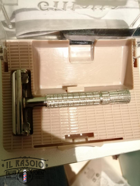 16-Gillette super speed flair tip