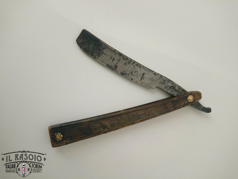 rasoio antico 01