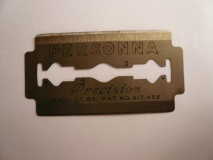Personna precision blade