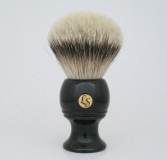 Silvertip